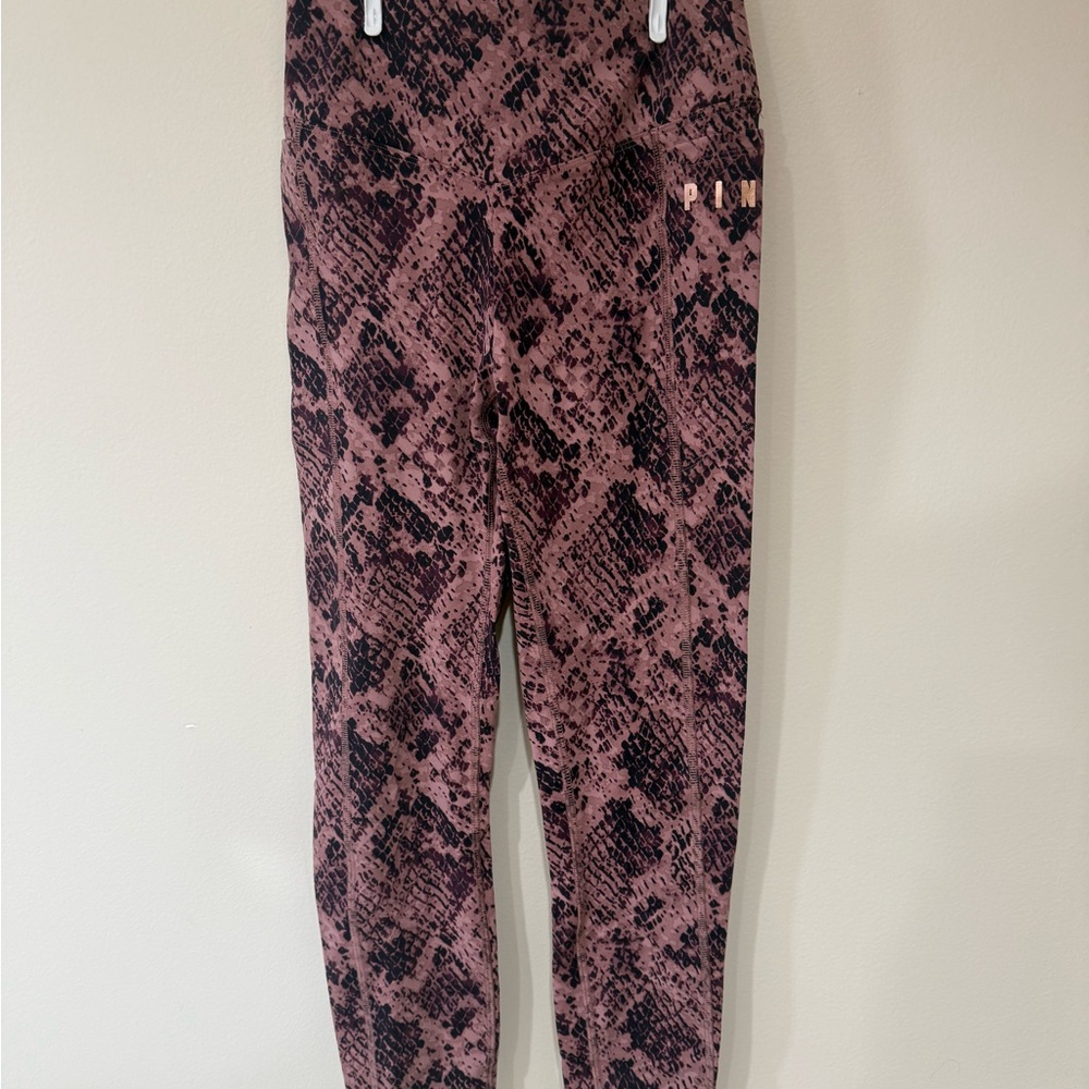 PINK Victoria's Secret Snakeskin Print Womens Leggings - mauve and Black
